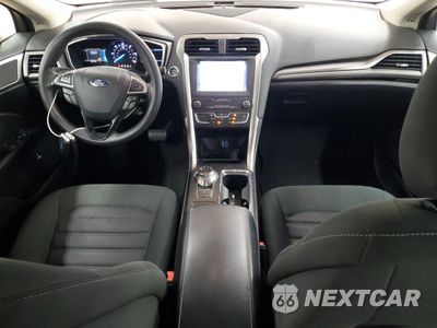Zdjęcie 8 z 12 samochodu: 2019 FORD FUSION SE VIN:3FA6P0LU5KR124777 - miniatura
