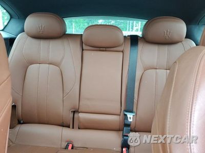 Zdjęcie 10 z 13 samochodu: 2022 MASERATI LEVANTE BASE VIN:ZN661YUS8JX297432 - miniatura