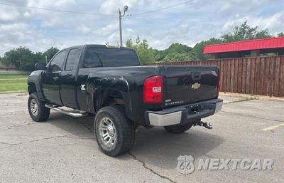 Trzecie zdjęcie samochodu z tyłu: 2008 CHEVROLET SILVERADO K1500 VIN:1GCEK19078Z248889 - miniatura