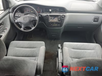 Zdjęcie 8 z 13 samochodu: 2000 HONDA ODYSSEY EX VIN:2HKRL1878YH559901 - miniatura