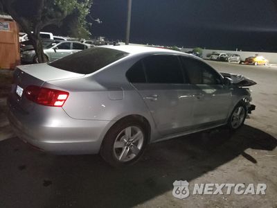 Trzecie zdjęcie samochodu z tyłu: 2013 VOLKSWAGEN JETTA TDI VIN:3VWLL7AJ6DM411102 - miniatura