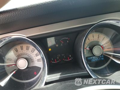 Zdjęcie 9 z 14 samochodu: 2011 FORD MUSTANG VIN:1ZVBP8AM5B5124370 - miniatura