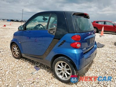 Drugie zdjęcie samochodu z przodu: 2009 SMART CARS FORTWO PURE VIN:WMEEJ31XX9K246332 - miniatura
