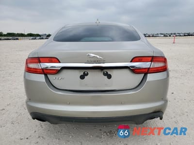 Zdjęcie 6 z 14 samochodu: 2014 JAGUAR XF VIN:SAJWA0ES3EPU09854 - miniatura