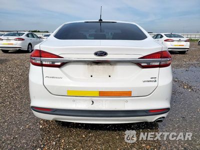 Zdjęcie 6 z 12 samochodu: 2018 FORD FUSION SE HYBRID VIN:3FA6P0LU3JR171742 - miniatura