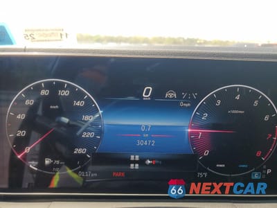 Zdjęcie 9 z 14 samochodu: 2024 MERCEDES-BENZ GLS 580 4MATIC VIN:4JGFF8FE8RB059904 - miniatura