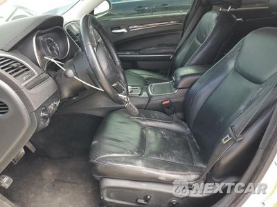 Zdjęcie 7 z 13 samochodu: 2015 CHRYSLER 300 LIMITED VIN:2C3CCAAG8FH749045 - miniatura