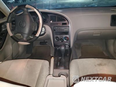 Zdjęcie 8 z 12 samochodu: 2002 HYUNDAI ELANTRA GLS VIN:KMHDN45D72U270727 - miniatura