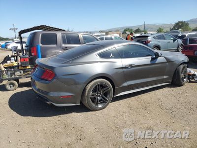 Trzecie zdjęcie samochodu z tyłu: 2018 FORD MUSTANG VIN:1FA6P8THXJ5176814 - miniatura