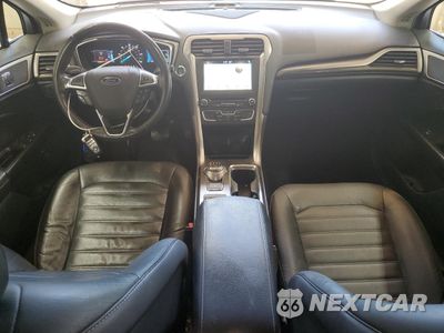 Zdjęcie 8 z 12 samochodu: 2017 FORD FUSION SE HYBRID VIN:3FA6P0LU4HR409219 - miniatura