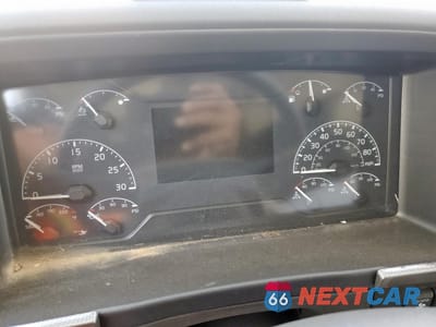 Zdjęcie 8 z 10 samochodu: 2025 VOLVO VN VNL VIN:4V4NC9EH2SN681417 - miniatura