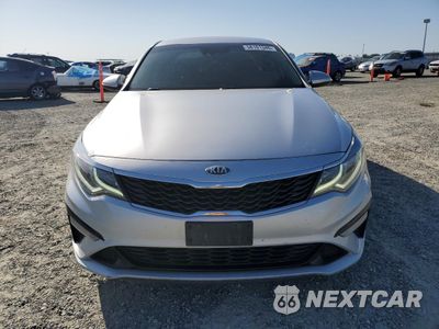 Piąte zdjęcie samochodu w środku: 2019 KIA OPTIMA LX VIN:5XXGT4L35KG356335 - miniatura