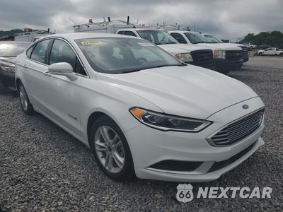 Czwarte zdjęcie samochodu z boku: 2018 FORD FUSION SE HYBRID VIN:3FA6P0LU0JR118691 - miniatura