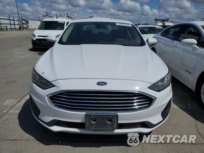 Piąte zdjęcie samochodu w środku: 2019 FORD FUSION SE VIN:3FA6P0LU6KR124867 - miniatura
