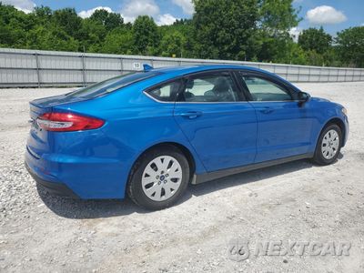 Trzecie zdjęcie samochodu z tyłu: 2020 FORD FUSION S VIN:3FA6P0G70LR234626 - miniatura