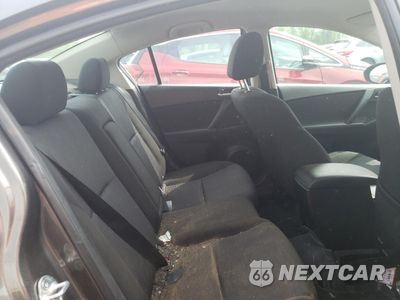 Zdjęcie 10 z 12 samochodu: 2010 MAZDA 3 I VIN:JM1BL1SG2A1234894 - miniatura