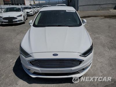 Piąte zdjęcie samochodu w środku: 2017 FORD FUSION SE HYBRID VIN:3FA6P0LUXHR408916 - miniatura