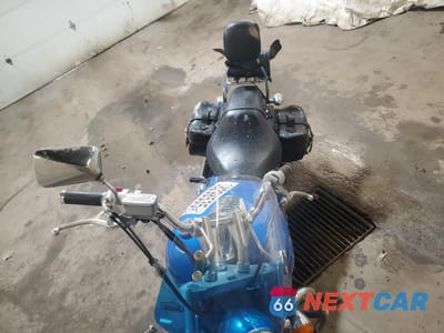 Piąte zdjęcie samochodu w środku: 2008 HONDA VT750 C2F VIN:JH2RC53438M101376 - miniatura