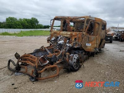 Drugie zdjęcie samochodu z przodu: 2024 VOLVO VNL SEMI TRUCK VIN:4V4NC9EH2RN653580 - miniatura