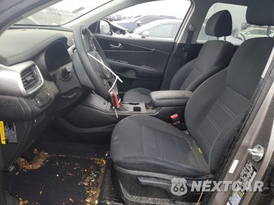 Zdjęcie 7 z 14 samochodu: 2018 KIA SORENTO LX VIN:5XYPG4A3XJG378901 - miniatura