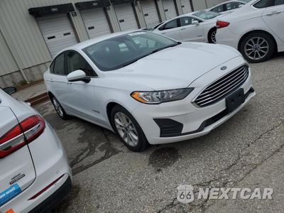 Czwarte zdjęcie samochodu z boku: 2019 FORD FUSION SE VIN:3FA6P0LU3KR263998 - miniatura