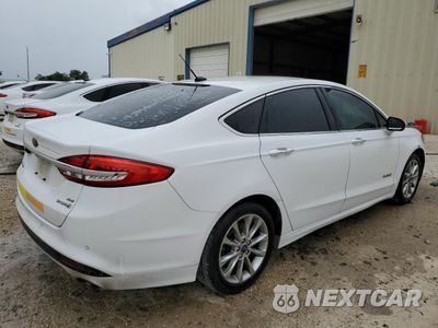 Trzecie zdjęcie samochodu z tyłu: 2017 FORD FUSION SE HYBRID VIN:3FA6P0LU4HR409057 - miniatura