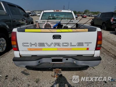 Zdjęcie 6 z 12 samochodu: 2001 CHEVROLET SILVERADO C1500 VIN:1GCEC14VX1Z258905 - miniatura