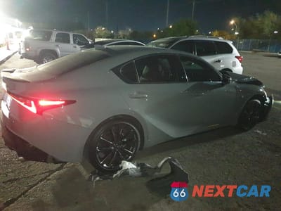 Trzecie zdjęcie samochodu z tyłu: 2024 LEXUS IS 350 F SPORT DESIGN VIN:JTHGZ1B24R5074190 - miniatura