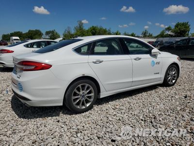Trzecie zdjęcie samochodu z tyłu: 2017 FORD FUSION SE HYBRID VIN:3FA6P0LU8HR409448 - miniatura