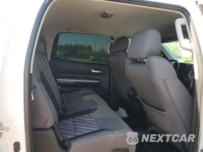 Zdjęcie 10 z 13 samochodu: 2018 TOYOTA TUNDRA CREWMAX SR5 VIN:5TFDY5F1XJX756872 - miniatura