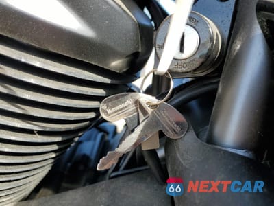 Zdjęcie 8 z 10 samochodu: 2023 KAWASAKI VN900 F VIN:JKAVN2F13PA000446 - miniatura