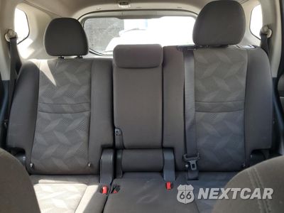 Zdjęcie 10 z 14 samochodu: 2016 NISSAN ROGUE S VIN:KNMAT2MV3GP646938 - miniatura