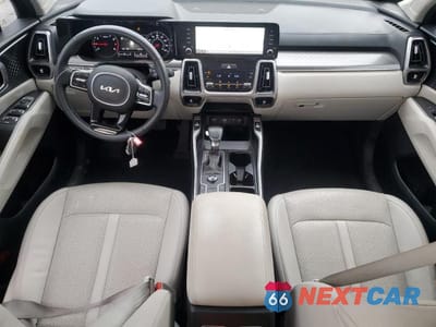 Zdjęcie 8 z 14 samochodu: 2023 KIA SORENTO S VIN:5XYRL4LC3PG204758 - miniatura