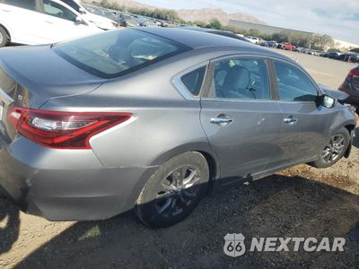 Trzecie zdjęcie samochodu z tyłu: 2016 NISSAN ALTIMA 2.5 VIN:1N4AL3APXGC245427 - miniatura