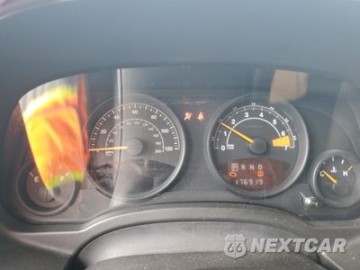 Zdjęcie 9 z 15 samochodu: 2014 JEEP PATRIOT SPORT VIN:1C4NJRBB4ED681415 - miniatura