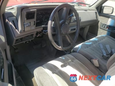 Zdjęcie 8 z 13 samochodu: 1994 GMC SIERRA K1500 VIN:2GTEK19K9R1585804 - miniatura