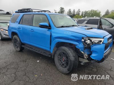 Czwarte zdjęcie samochodu z boku: 2019 TOYOTA 4RUNNER SR5/SR5 PREMIUM VIN:JTEBU5JR1K5610787 - miniatura