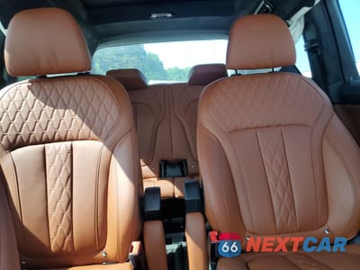 Zdjęcie 10 z 15 samochodu: 2024 BMW X7 M60I VIN:5UX33EM0XR9U89591 - miniatura