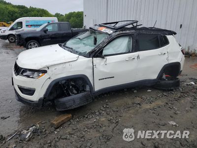 2019 JEEP COMPASS LATITUDE 3C4NJDBB6KT761212 - główne zdjęcie licytacji z USA - miniatura