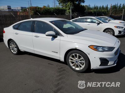 Czwarte zdjęcie samochodu z boku: 2019 FORD FUSION SE VIN:3FA6P0LU3KR124874 - miniatura