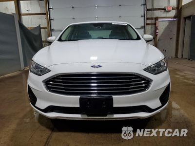 Piąte zdjęcie samochodu w środku: 2019 FORD FUSION SE VIN:3FA6P0LU5KR124813 - miniatura