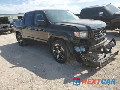 Czwarte zdjęcie samochodu z boku: 2013 HONDA RIDGELINE SPORT VIN:5FPYK1F77DB001524 - miniatura