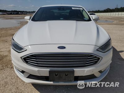 Piąte zdjęcie samochodu w środku: 2017 FORD FUSION SE HYBRID VIN:3FA6P0LU1HR409548 - miniatura