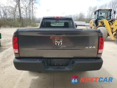 Zdjęcie 6 z 12 samochodu: 2022 RAM 1500 CLASSIC TRADESMAN VIN:3C6JR7DG0NG206150 - miniatura
