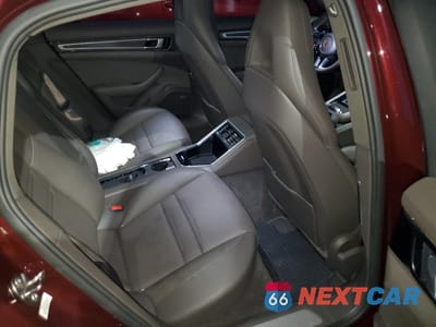 Zdjęcie 10 z 12 samochodu: 2018 PORSCHE PANAMERA 4 VIN:WP0AA2A73JL109903 - miniatura