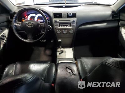 Zdjęcie 8 z 14 samochodu: 2011 TOYOTA CAMRY SE VIN:4T1BK3EK9BU122491 - miniatura