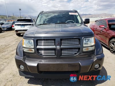 Piąte zdjęcie samochodu w środku: 2011 DODGE NITRO HEAT VIN:1D4PT4GK7BW565837 - miniatura