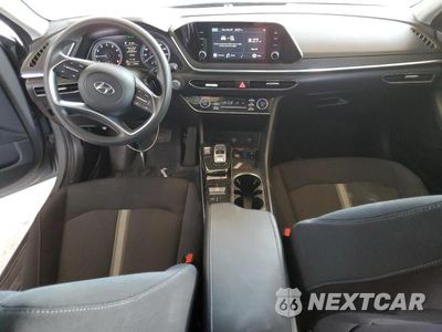 Zdjęcie 8 z 12 samochodu: 2021 HYUNDAI SONATA SEL VIN:KMHL64JA1MA165822 - miniatura