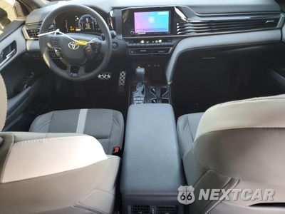 Zdjęcie 8 z 14 samochodu: 2025 TOYOTA CAMRY XSE VIN:4T1DAACK2SU571398 - miniatura