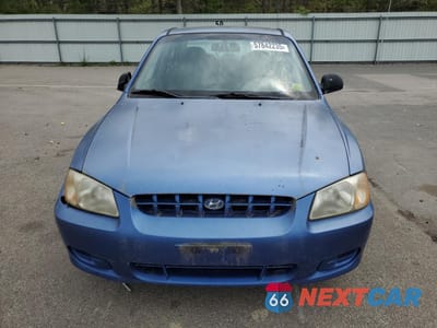 Piąte zdjęcie samochodu w środku: 2002 HYUNDAI ACCENT GL VIN:KMHCG45C92U291351 - miniatura